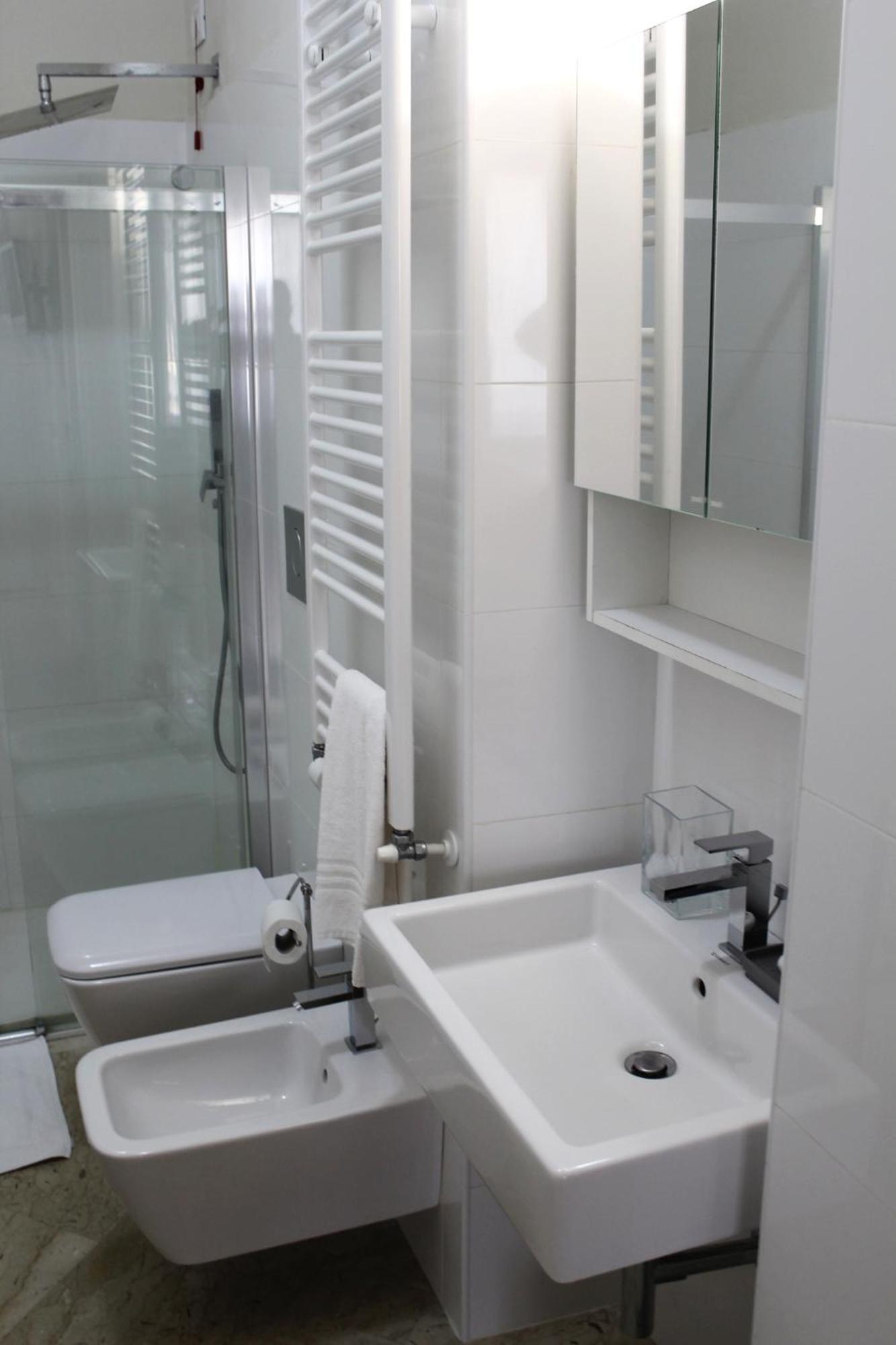 Apartments Porta Venezia - Milan Downtown Екстер'єр фото
