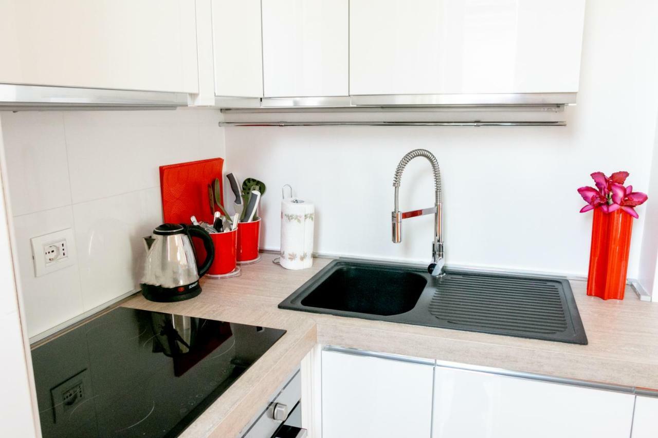 Apartments Porta Venezia - Milan Downtown Екстер'єр фото